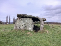 Dolmen de la Madeleine (Gennes)