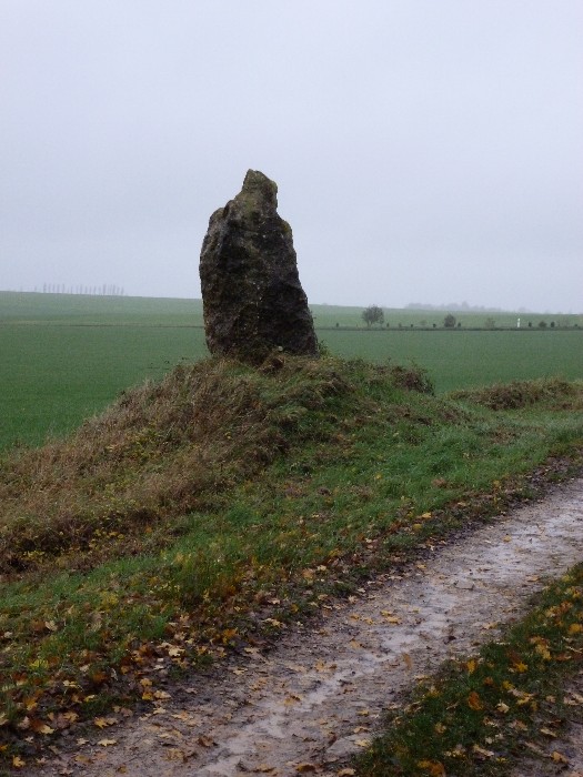 Menhir de Villefagnan