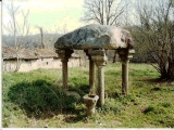 Dolmen dit de la Madeleine submitted by hewpop