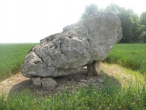 Dolmen de La Pierre Blanche à Bessé 1
