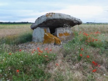 Pierre Levée (St Léger-de-Montbrun)