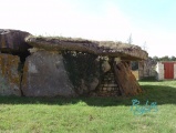 La Pierre-Folle allée couverte