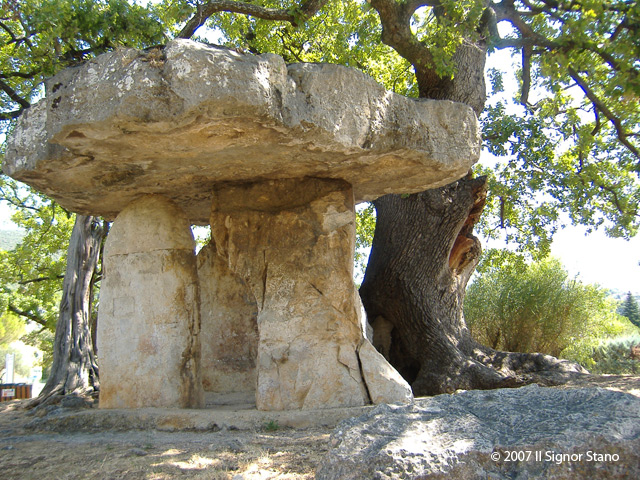 Click for the gallery page to add comments and vote (PID:32507) Pierre de la Fée (Draguignan)