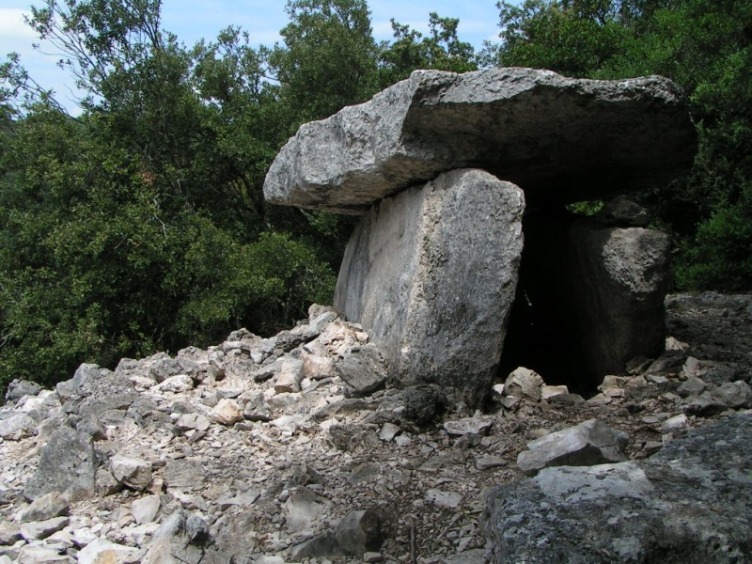 Dolmen du Chanet 1