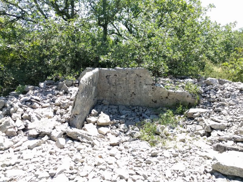 Click for the gallery page to add comments and vote (PID:183262) Dolmen de Bourbouillet 9