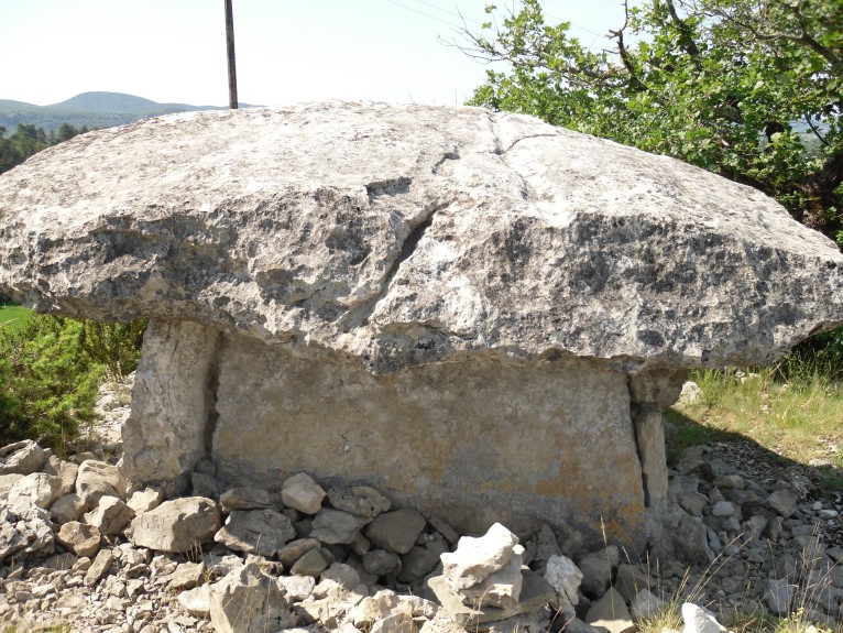 Click for the gallery page to add comments and vote (PID:90273) Dolmen du Ranc d'Aven 1