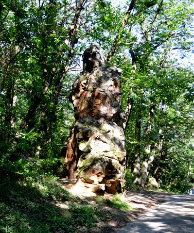 Click for the gallery page to add comments and vote (PID:148770) Les Roches qui dansent
