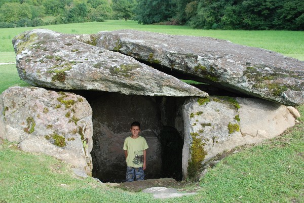 La Cave Aux Fées (St-Cergues)