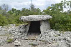 Calvaire dolmen 1