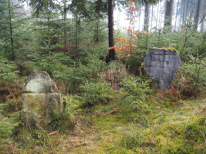 Kleinen Kreuzsteine