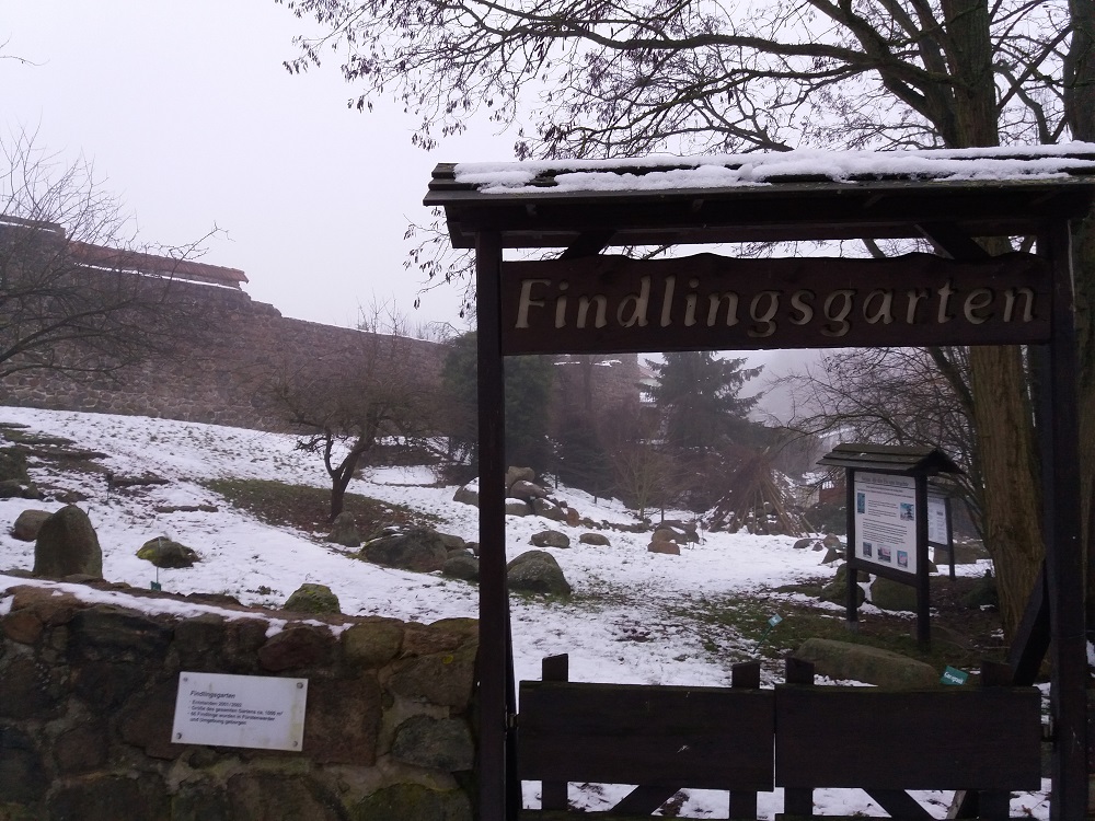 Click for the gallery page to add comments and vote (PID:161868) Findlingsgarten Fürstenwerder