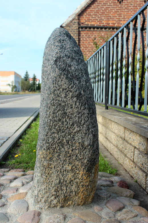 Click for full size image of Sonnewalde Kreuzstein (PID:124872) Sonnewalde Kreuzstein