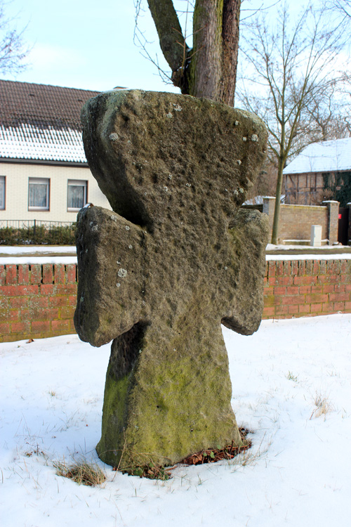 Click for the gallery page to add comments and vote (PID:116873) Kartzow Kreuz