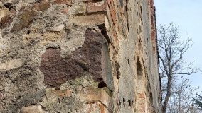 Mahlsteine Kirche Trebenow