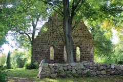 Wüste Kirche Modern Dolmen
