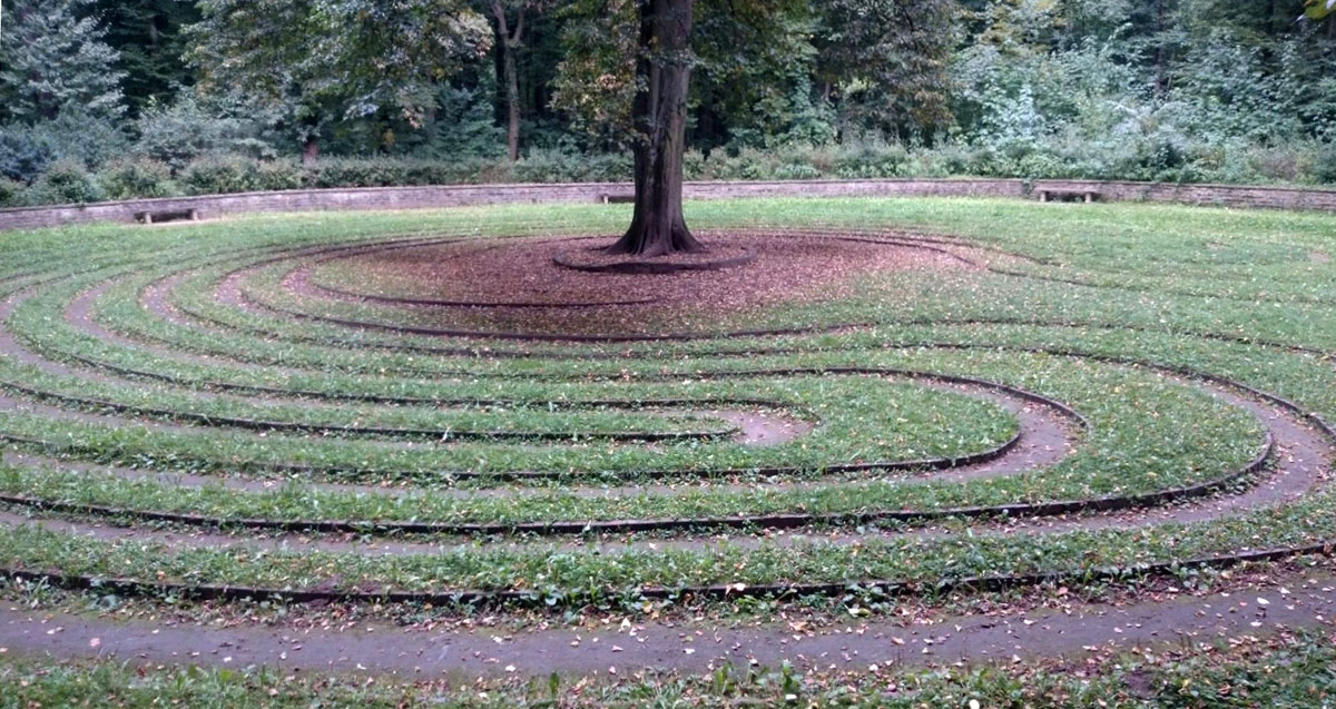 Turf maze in Hannover, image taken by Markus Glaubitz in August 2016