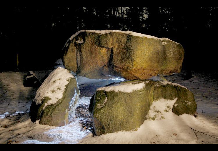 Click for the gallery page to add comments and vote (PID:53888) Lindern Herrensand Huenensteine