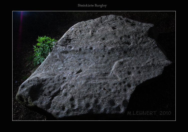 Click for the gallery page to add comments and vote (PID:57325) Bargloyer Steinkiste