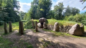 Grosssteingrab Aurich-Tannenhausen