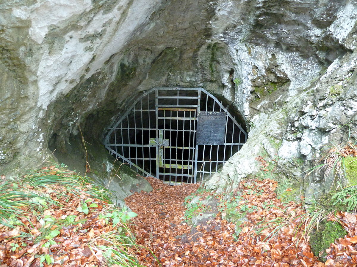 Veledahöhle