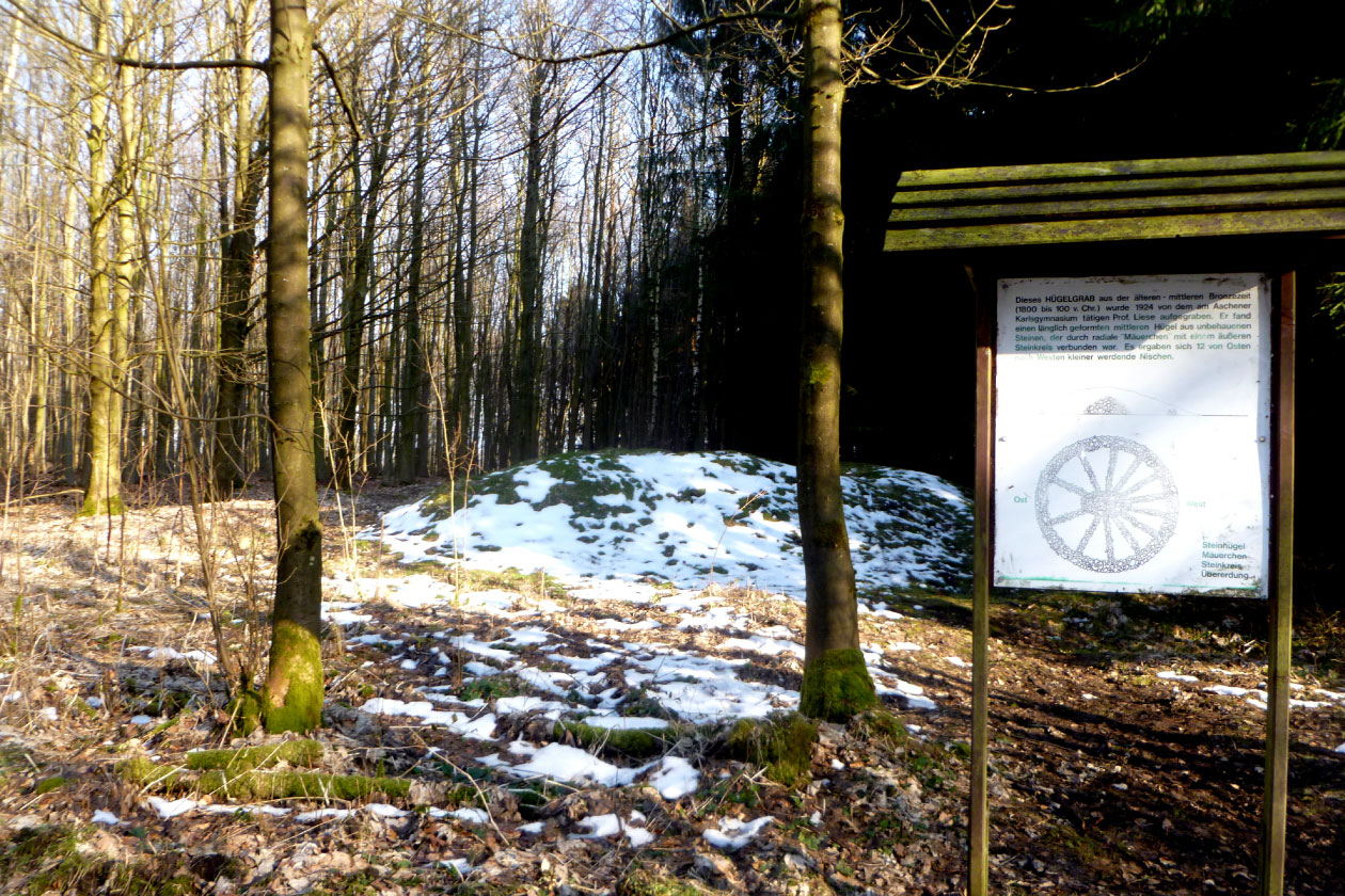 Click for the gallery page to add comments and vote (PID:130751) Klausberg Hügelgrab