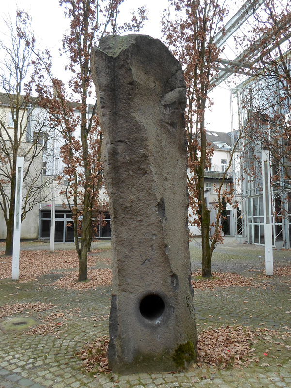 Click for the gallery page to add comments and vote (PID:161782) Großer Summstein