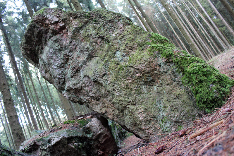 Hünengrab Drei Mörder