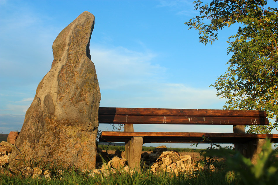 Click for full size image of Langer Stein Flonheim (PID:124491) Langer Stein Flonheim