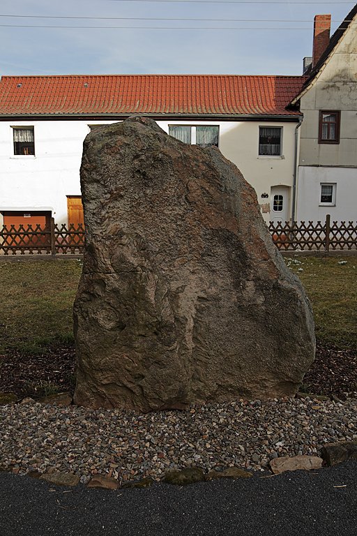 Menhir Hackpfüffel