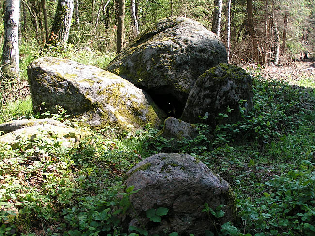 Click for the gallery page to add comments and vote (PID:22219) Luedelsen Steingrab 2