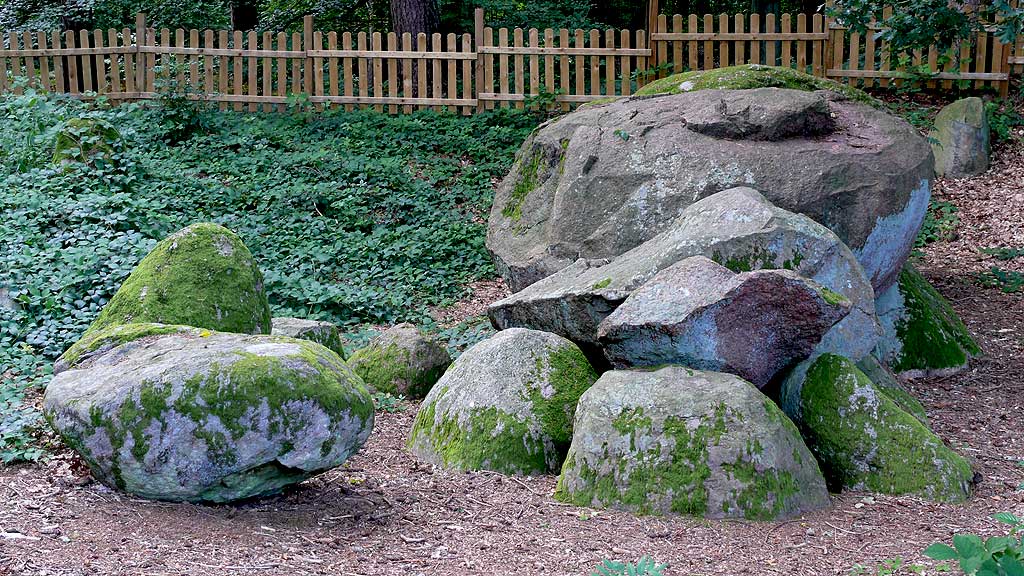 Click for full size image of Blankensee Huenengrab (PID:82405) Blankensee Huenengrab