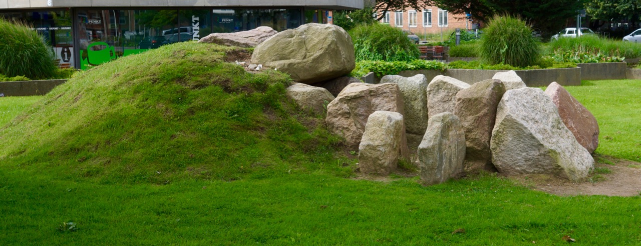 CAU Passage Tomb (Wangels)