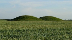 Dannewerk Tweebargen Grabhuegel