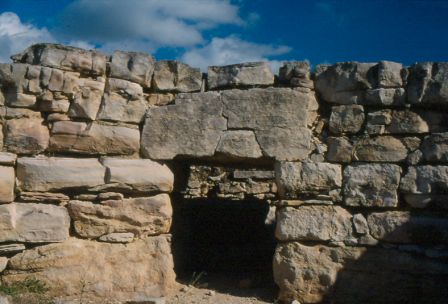 Click for the gallery page to add comments and vote (PID:39358) Kamilari Tholos Tomb