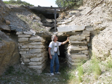 Site in Attica/Central Greece: Entrance of the Mycenaean tholos
