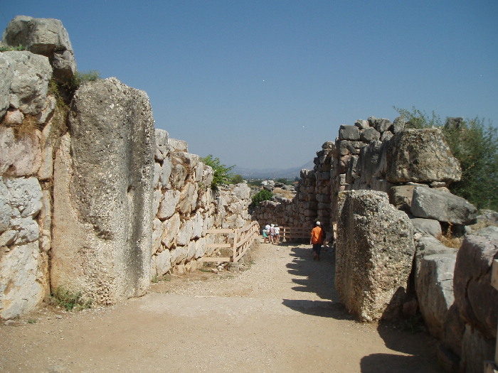 Tiryns.