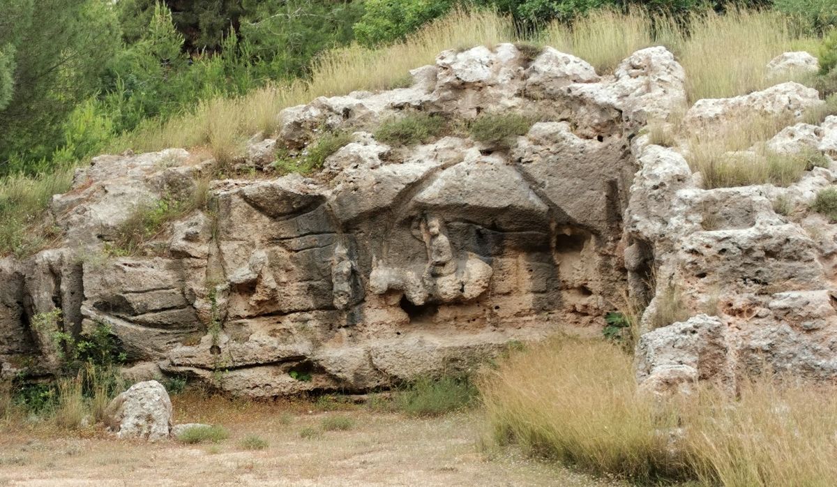 Click for the gallery page to add comments and vote (PID:289859) Korakonero Ancient Necropolis