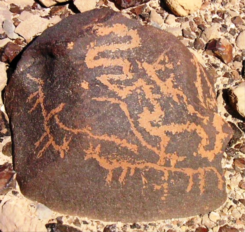 Click for full size image of Wadi Paran ancient agriculture terraces, matseboth and Rock art (PID:152962) Wadi Paran ancient agriculture terraces, matseboth and Rock art