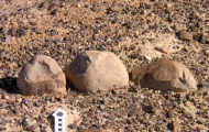 Click for full size image of Wadi Paran ancient agriculture terraces, matseboth and Rock art (PID:152981) Wadi Paran ancient agriculture terraces, matseboth and Rock art