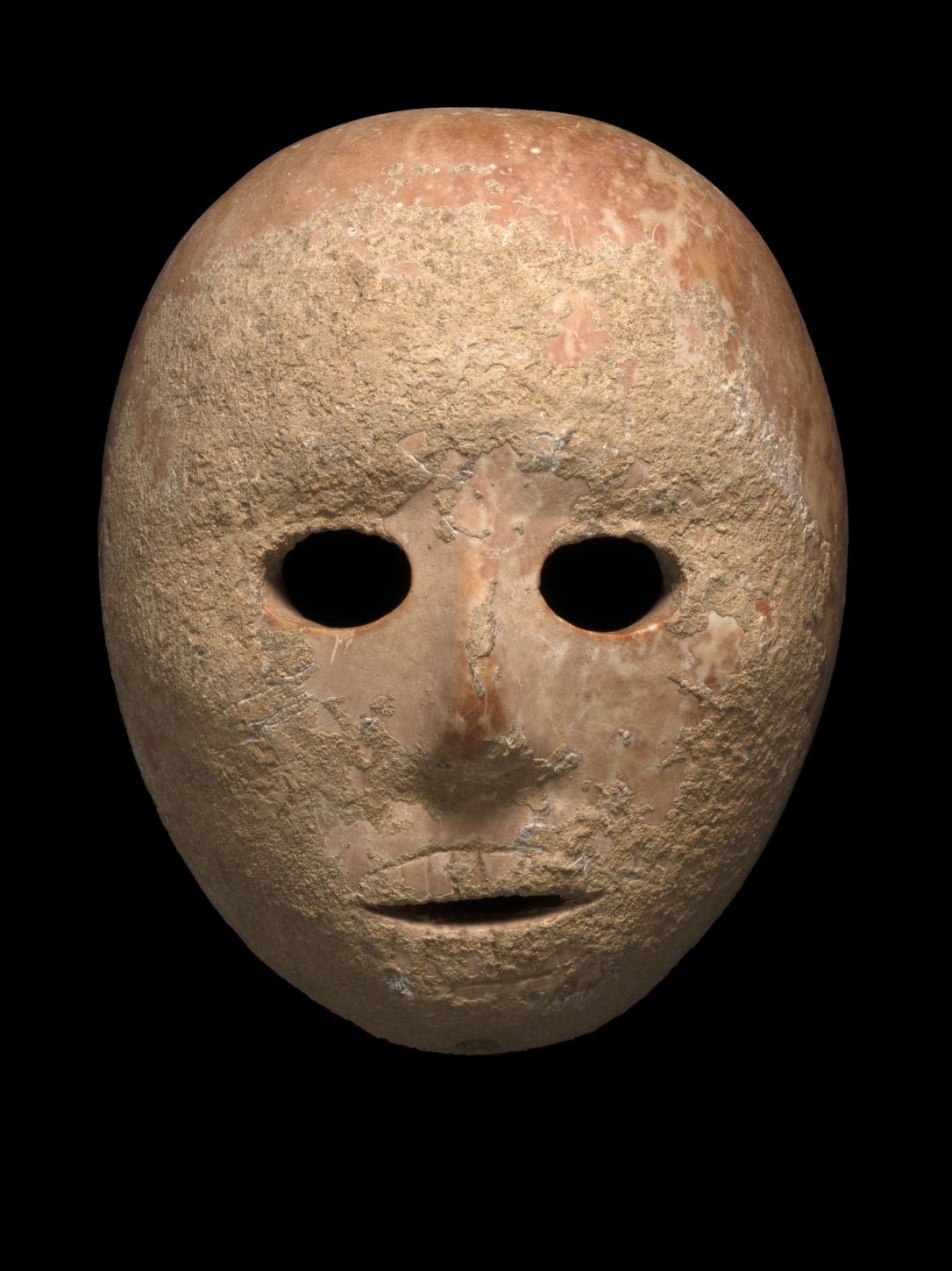 9,000-year-old mask found in the Hebron hills