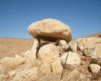 South of Khajar Mansub Menhirs & Dolmens 