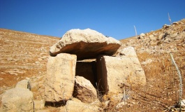 South of Khajar Mansub Menhirs & Dolmens