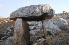 Dolmens at Wadi Jadid