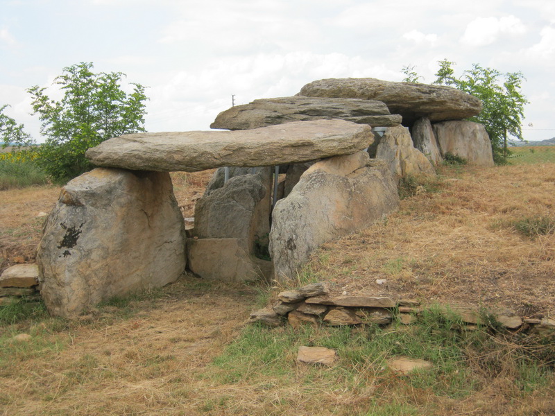 Click for the gallery page to add comments and vote (PID:95430) Lalapasa Dolmen