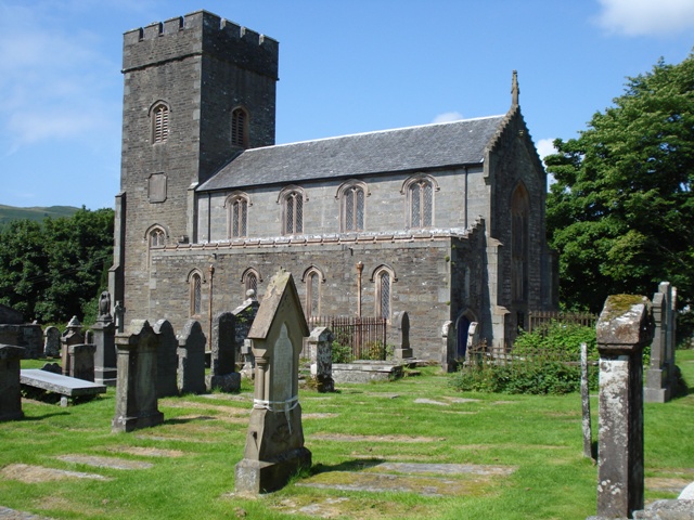 Kilmartin Churchyard