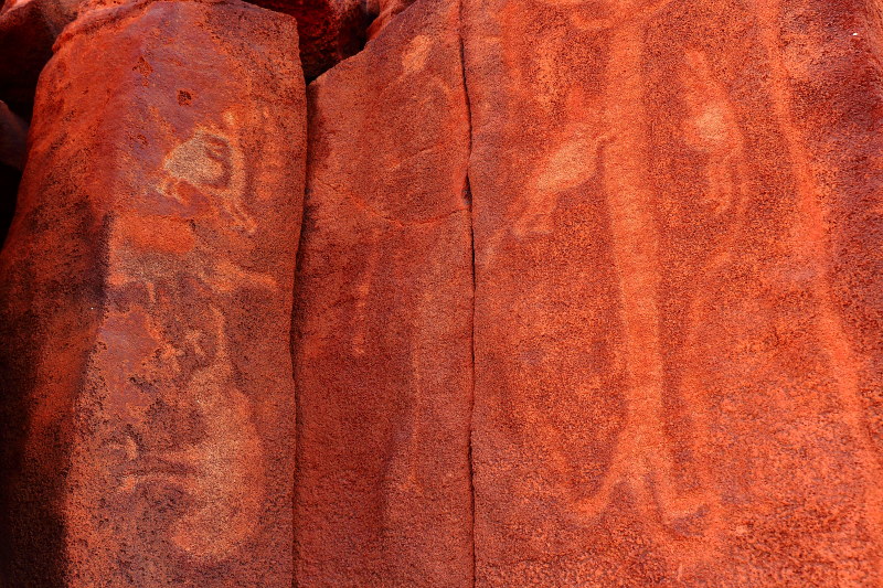 Click for full size image of Pibara Petroglyphs (PID:212608) Pibara Petroglyphs