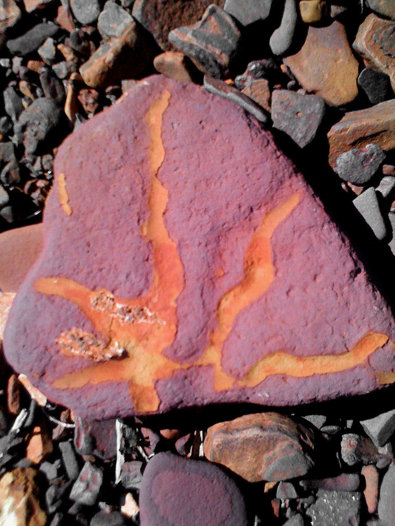 Click for full size image of Pibara Petroglyphs (PID:212603) Pibara Petroglyphs