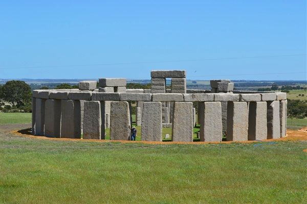 Esperance Stonehenge (PID:84461) Esperance Stonehenge