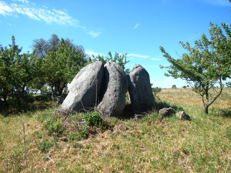 Anta do Monte da Barrosinha 2