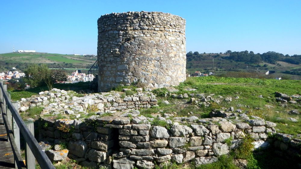 Click for the gallery page to add comments and vote (PID:141563) Castro de Leceia